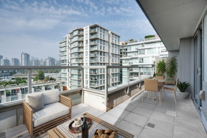 Photo 1 at 712 - 1887 Crowe Street, False Creek, Vancouver West