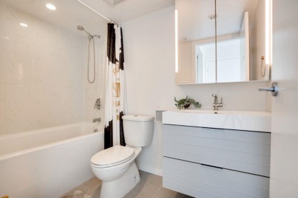 Photo 11 at 712 - 1887 Crowe Street, False Creek, Vancouver West
