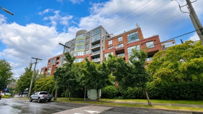 Photo 1 at 511 - 518 W 14th Avenue, Fairview VW, Vancouver West
