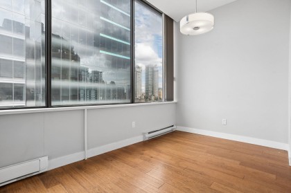 Photo 7 at 701 - 1010 Howe Street, Downtown VW, Vancouver West