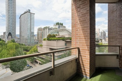 Photo 14 at 701 - 1010 Howe Street, Downtown VW, Vancouver West