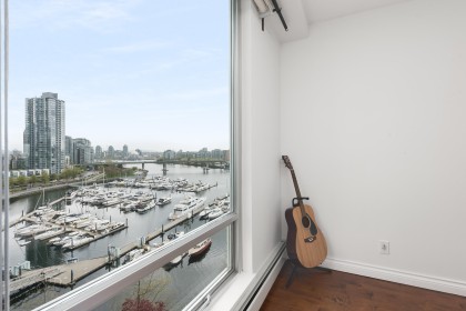 Photo 13 at 1201 - 1228 Marinaside Crescent, Yaletown, Vancouver West