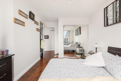 Photo 16 at 1201 - 1228 Marinaside Crescent, Yaletown, Vancouver West