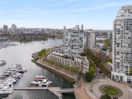 Photo 32 at 1201 - 1228 Marinaside Crescent, Yaletown, Vancouver West