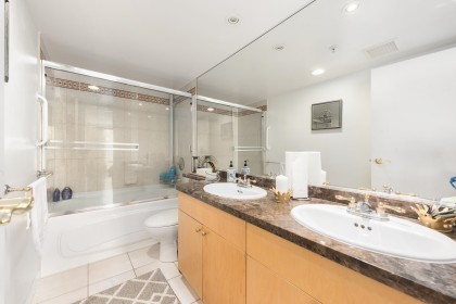 Photo 20 at 1201 - 1228 Marinaside Crescent, Yaletown, Vancouver West