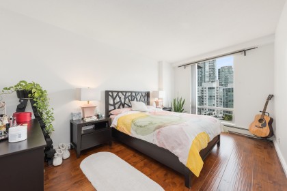 Photo 11 at 1201 - 1228 Marinaside Crescent, Yaletown, Vancouver West