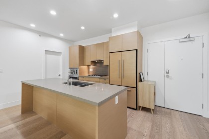 Photo 10 at 506 - 3606 Aldercrest Drive, Roche Point, North Vancouver