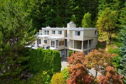 Photo 1 at 4895 Northwood Drive, Cypress Park Estates, West Vancouver