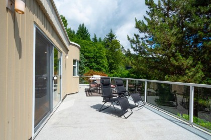 Photo 9 at 4895 Northwood Drive, Cypress Park Estates, West Vancouver