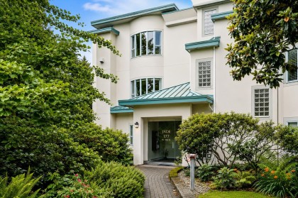 Photo 1 at 104 - 177 W 5th Street, Lower Lonsdale, North Vancouver