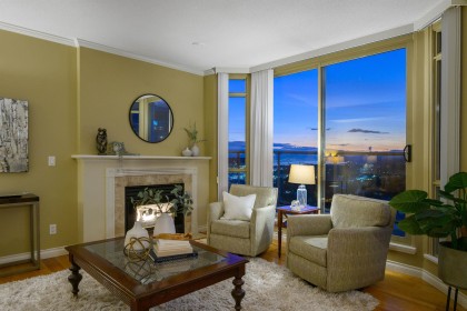 Photo 3 at 1505 - 160 W Keith Road, Central Lonsdale, North Vancouver