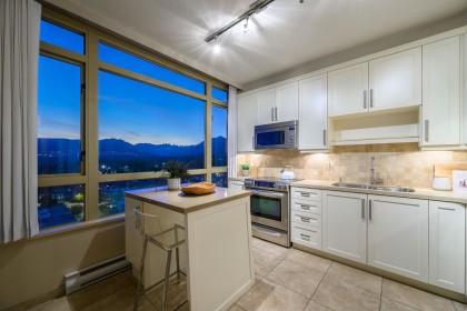 Photo 5 at 1505 - 160 W Keith Road, Central Lonsdale, North Vancouver