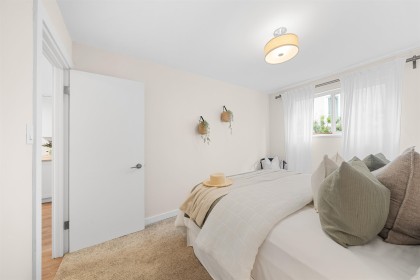 Photo 10 at 210 - 2234 W 1st Avenue, Kitsilano, Vancouver West