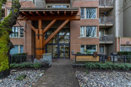 Photo 2 at 319 - 119 W 22nd Street, Central Lonsdale, North Vancouver