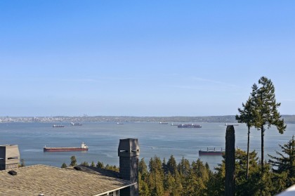 Photo 2 at 1 - 5110 Alderfeild Place, Upper Caulfeild, West Vancouver