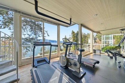Photo 18 at 5210 Marine Drive, Caulfeild, West Vancouver