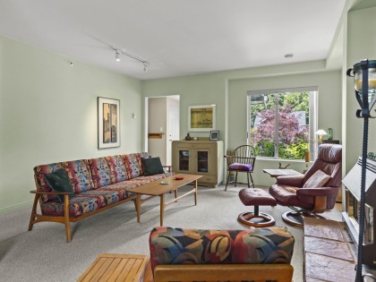 Photo 4 at 3622 W 8th Avenue, Kitsilano, Vancouver West