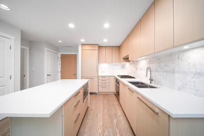 Photo 16 at 423 - 3563 Ross Drive, University VW, Vancouver West