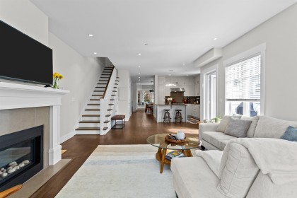 Photo 8 at 2416 W 8th Avenue, Kitsilano, Vancouver West