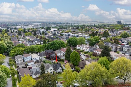 Photo 9 at 922 Park Drive, Marpole, Vancouver West