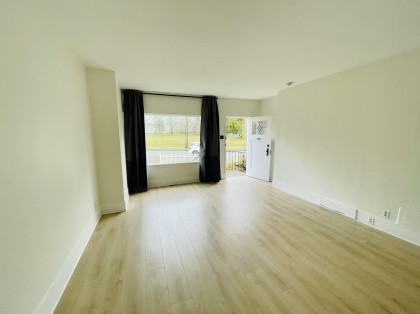Photo 11 at 922 Park Drive, Marpole, Vancouver West