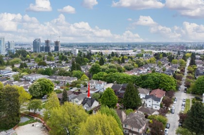 Photo 8 at 922 Park Drive, Marpole, Vancouver West