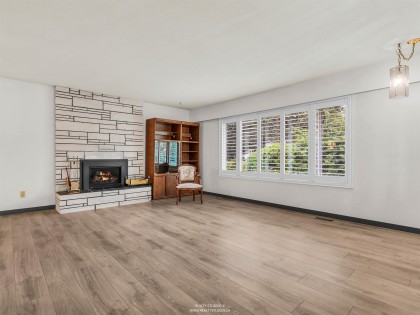 Photo 15 at 2599 Masefield Road, Lynn Valley, North Vancouver