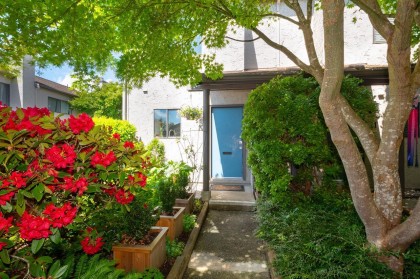 Photo 19 at 10 - 230 W 14th Street, Central Lonsdale, North Vancouver
