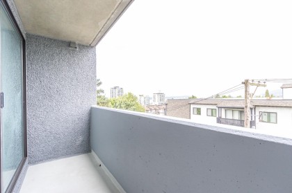Photo 4 at 406 - 110 W 4th Street, Lower Lonsdale, North Vancouver