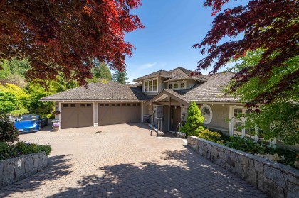 Photo 2 at 2356 Kadlec Court, Whitby Estates, West Vancouver
