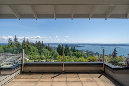 Photo 3 at 2356 Kadlec Court, Whitby Estates, West Vancouver