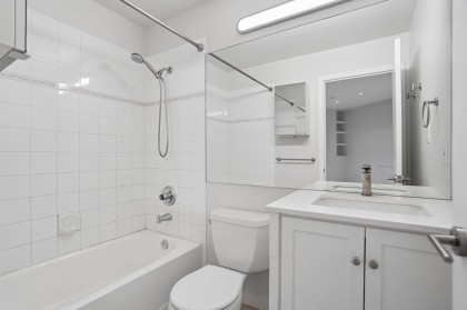 Photo 13 at 410 - 1177 Hornby Street, Downtown VW, Vancouver West