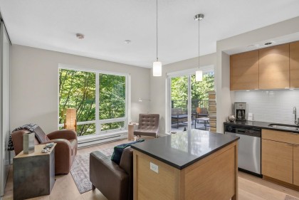 Photo 6 at 406 - 1055 Homer Street, Yaletown, Vancouver West