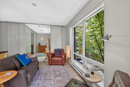 Photo 12 at 406 - 1055 Homer Street, Yaletown, Vancouver West