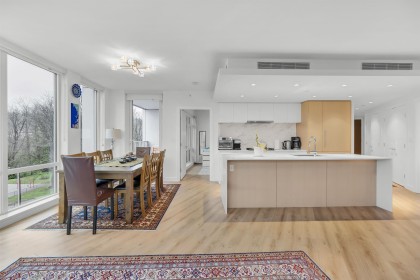 Photo 3 at 412 - 1500 Fern Street, Lynnmour, North Vancouver