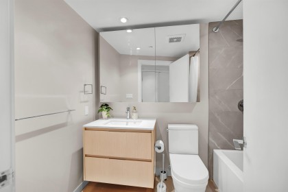 Photo 25 at 412 - 1500 Fern Street, Lynnmour, North Vancouver
