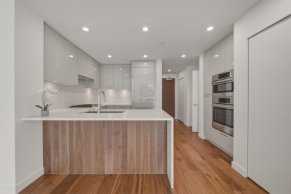 Photo 7 at 206 - 5058 Cambie Street, Cambie, Vancouver West