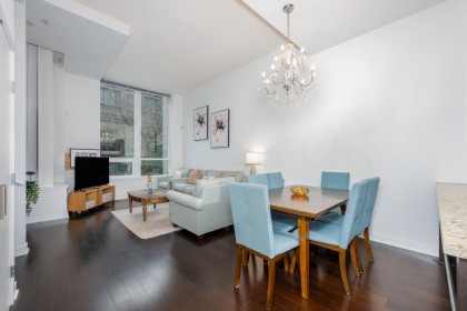 Photo 9 at 1051 Richards Street, Downtown VW, Vancouver West