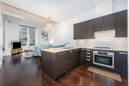 Photo 15 at 1051 Richards Street, Downtown VW, Vancouver West