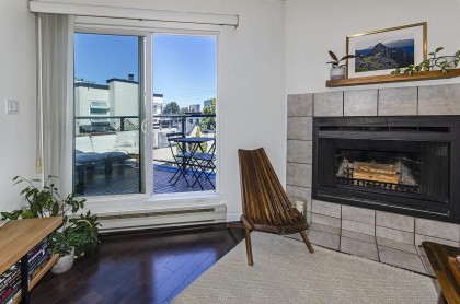 Photo 11 at 30 - 1350 W 6th Avenue, Vancouver West