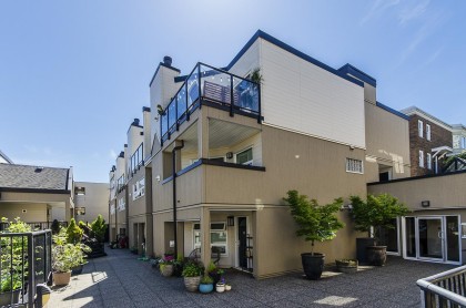 Photo 4 at 30 - 1350 W 6th Avenue, Vancouver West