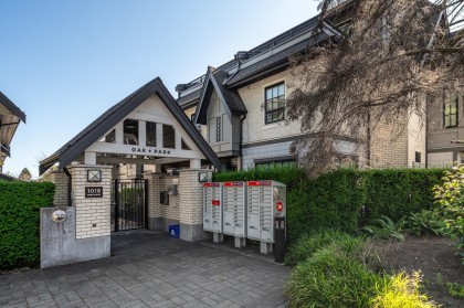 Photo 3 at 1038 Park Drive, Marpole, Vancouver West