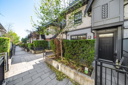 Photo 5 at 1038 Park Drive, Marpole, Vancouver West
