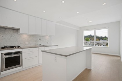 Photo 1 at 612 - 110 E 17th Street, Central Lonsdale, North Vancouver