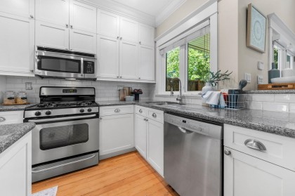 Photo 6 at 396 E Keith Road, Central Lonsdale, North Vancouver