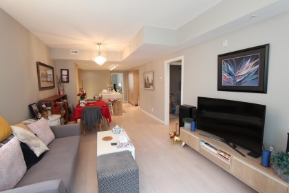 Photo 4 at 202 - 505 W 30th Avenue, Vancouver West