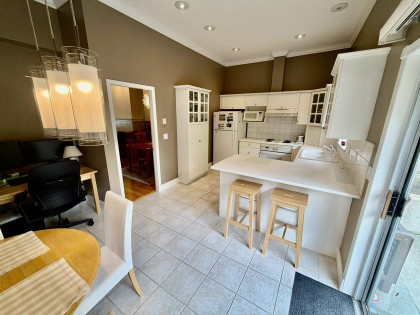 Photo 11 at 4 - 1701 Chesterfield Avenue, North Vancouver