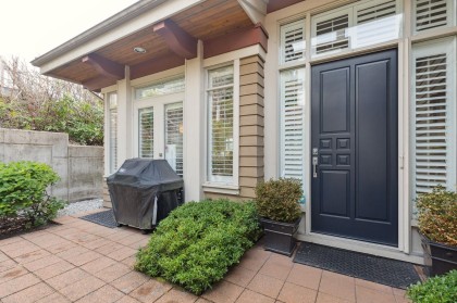 Photo 8 at 2416 Carr Lane, Panorama Village, West Vancouver