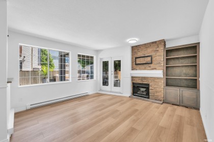 Photo 3 at 110 - 125 W 18th Street, North Vancouver