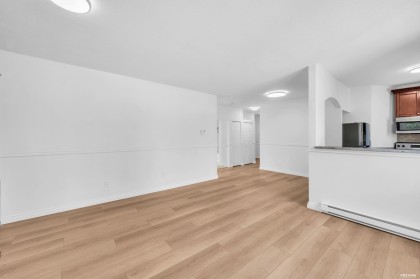 Photo 5 at 110 - 125 W 18th Street, North Vancouver